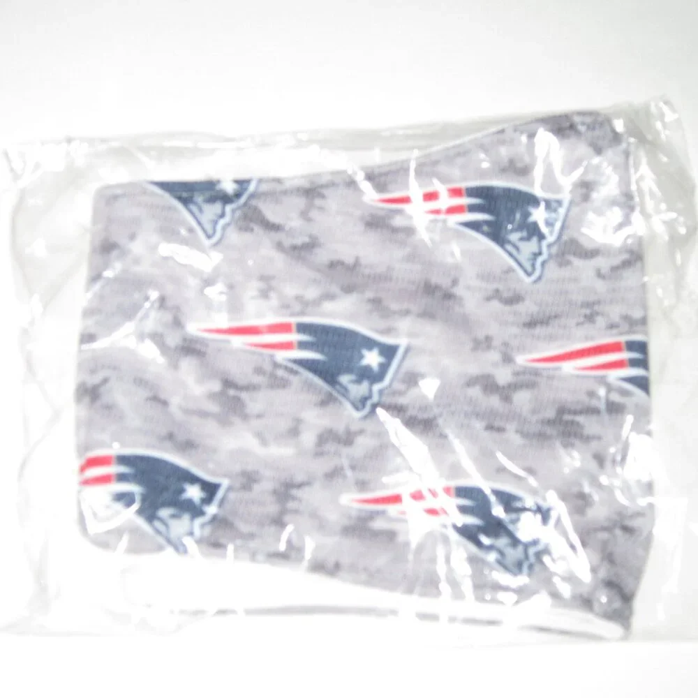 FREE Shipping ULTIMATE 30 Piece NE ENGLAND PATRIOTS FACE MASKS